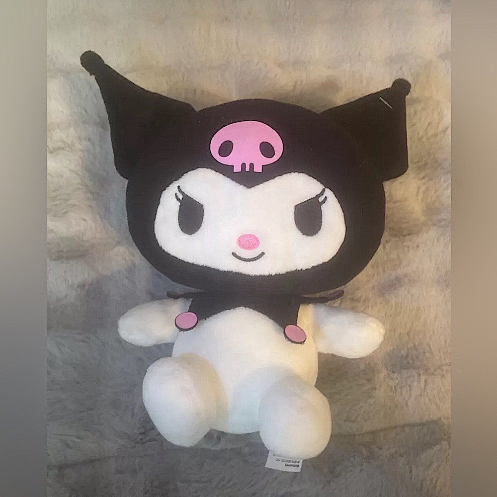 Sanrio Kuromi Sitting Plush 9" no tag small